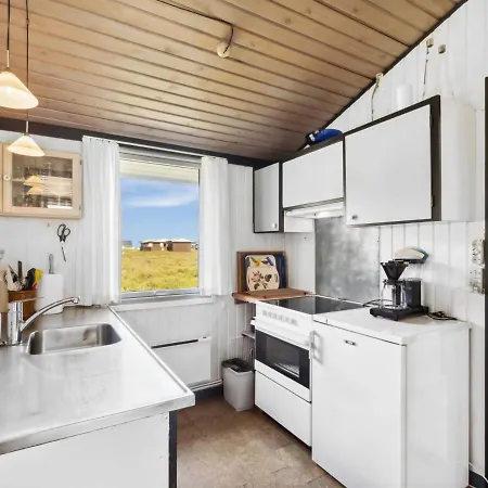 Alwine - 250m From The Sea In Ne Jutland By Interhome *