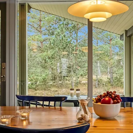 Alwine - 250m From The Sea By Interhome *